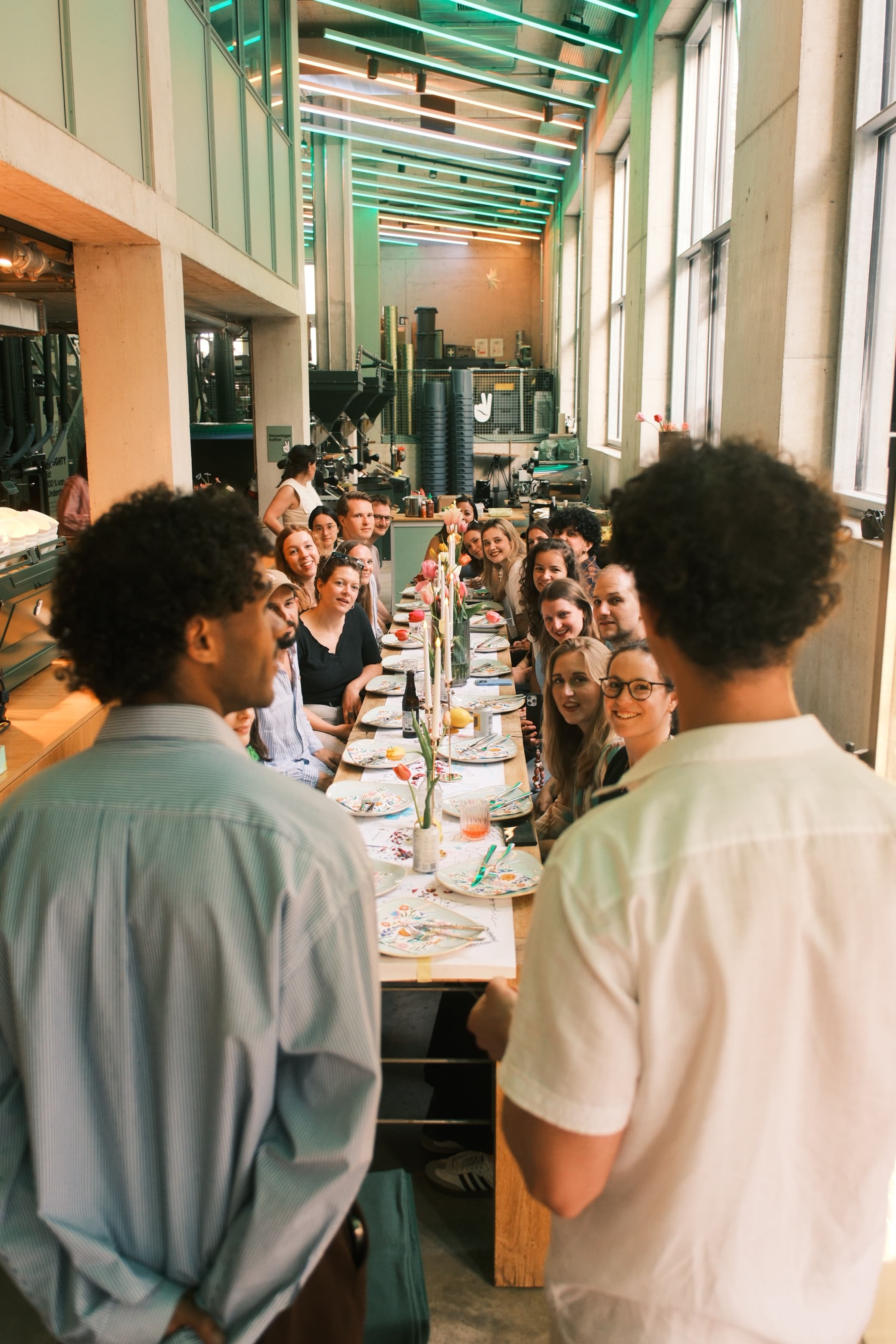 Bloom dinner guests around the table
